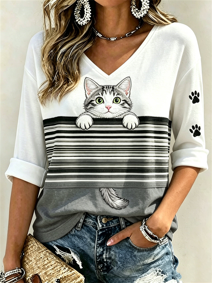 Women's Peeking American Shorthair Cat & Paw Prints Colorblock Print Mid-length Sleeves V-Neck T-Shirt